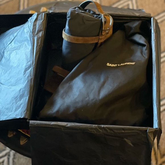 YSL Saint Laurent Oak Block Heel Sandals - Picture 8 of 9